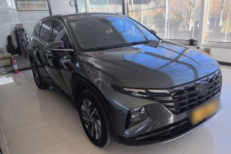 Used Hyundai Tucson 2022 Tucson L 1.5T DCT LUX Prestige Edition N Line Front Right 45 Deg