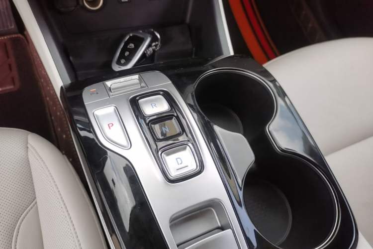Used Hyundai Tucson 2022 Tucson L 2.0L Hybrid - Prestige Edition Gear Lever