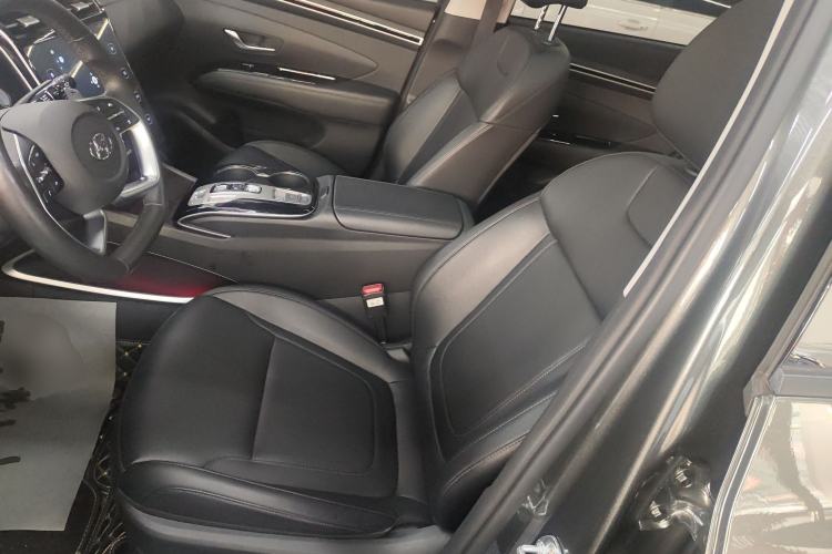 Used Hyundai Tucson 2022 Tucson L 2.0L Hybrid · Flagship Edition Left Front Seat