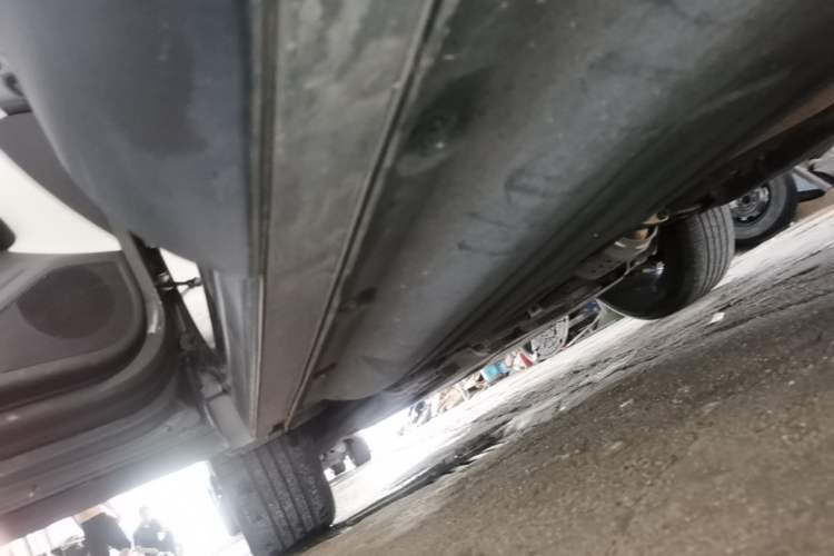Used Hyundai Tucson 2022 Tucson L 2.0L Hybrid - Prestige Edition Left Side Sill