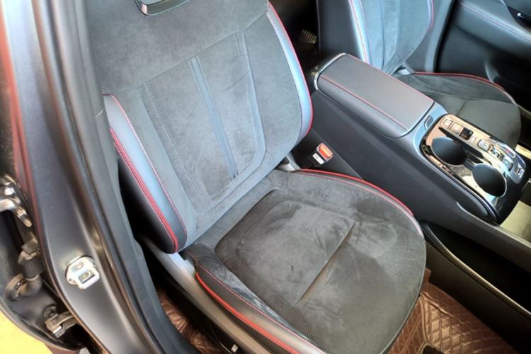 Used Hyundai Tucson 2022 Tucson L 1.5T DCT 20th Anniversary Edition N Line Right Front Seat