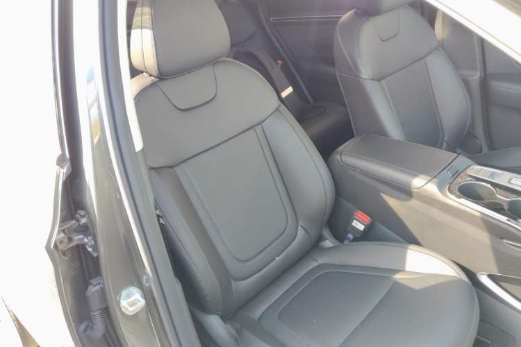 Used Hyundai Tucson 2022 Tucson L 1.5T DCT LUX Prestige Edition N Line Right Front Seat