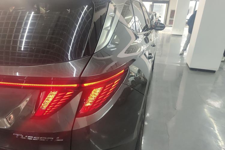 Used Hyundai Tucson 2022 Tucson L 2.0L Hybrid · Flagship Edition Right Rear Taillight