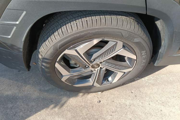 Used Hyundai Tucson 2022 Tucson L 1.5T DCT LUX Prestige Edition N Line Right Rear Wheel Hub