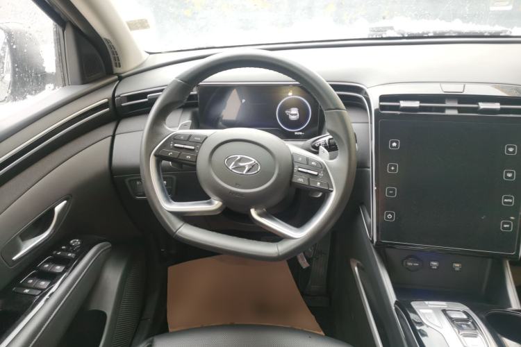 Used Hyundai Tucson 2022 Tucson L 2.0L Hybrid · Flagship Edition Steering Wheel