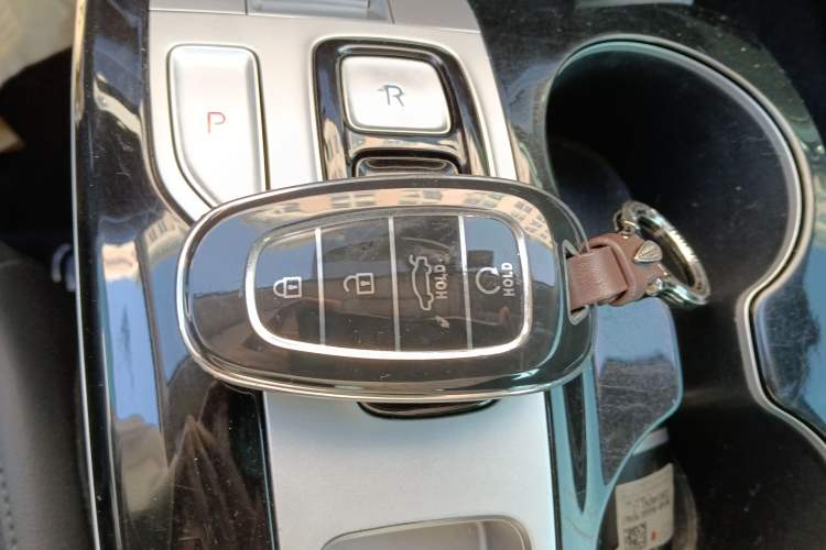Used Hyundai Tucson 2022 Tucson L 1.5T DCT LUX Prestige Edition N Line Vehicle Key