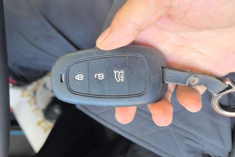 Used Hyundai Tucson 2022 Tucson L 1.5T DCT LUX Prestige Edition N Line Vehicle Key