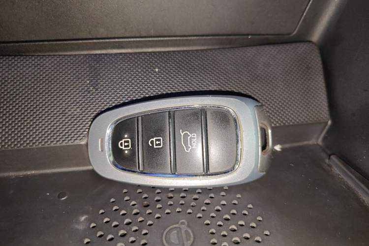 Used Hyundai Tucson 2022 Tucson L 1.5T DCT LUX Prestige Edition N Line Vehicle Key