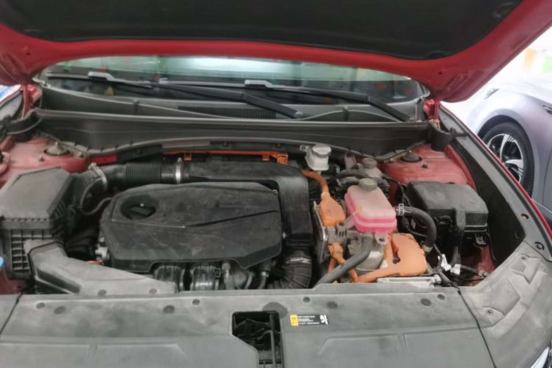 Used Hyundai Tucson 2022 Tucson L 2.0L Hybrid · Flagship Edition Engine Bay