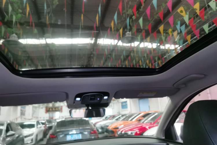 Used Hyundai Tucson 2022 Tucson L 2.0L Hybrid · Flagship Edition Headliner