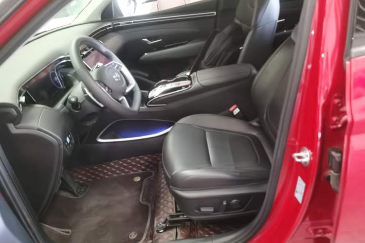 Used Hyundai Tucson 2022 Tucson L 2.0L Hybrid · Flagship Edition Left Front Seat