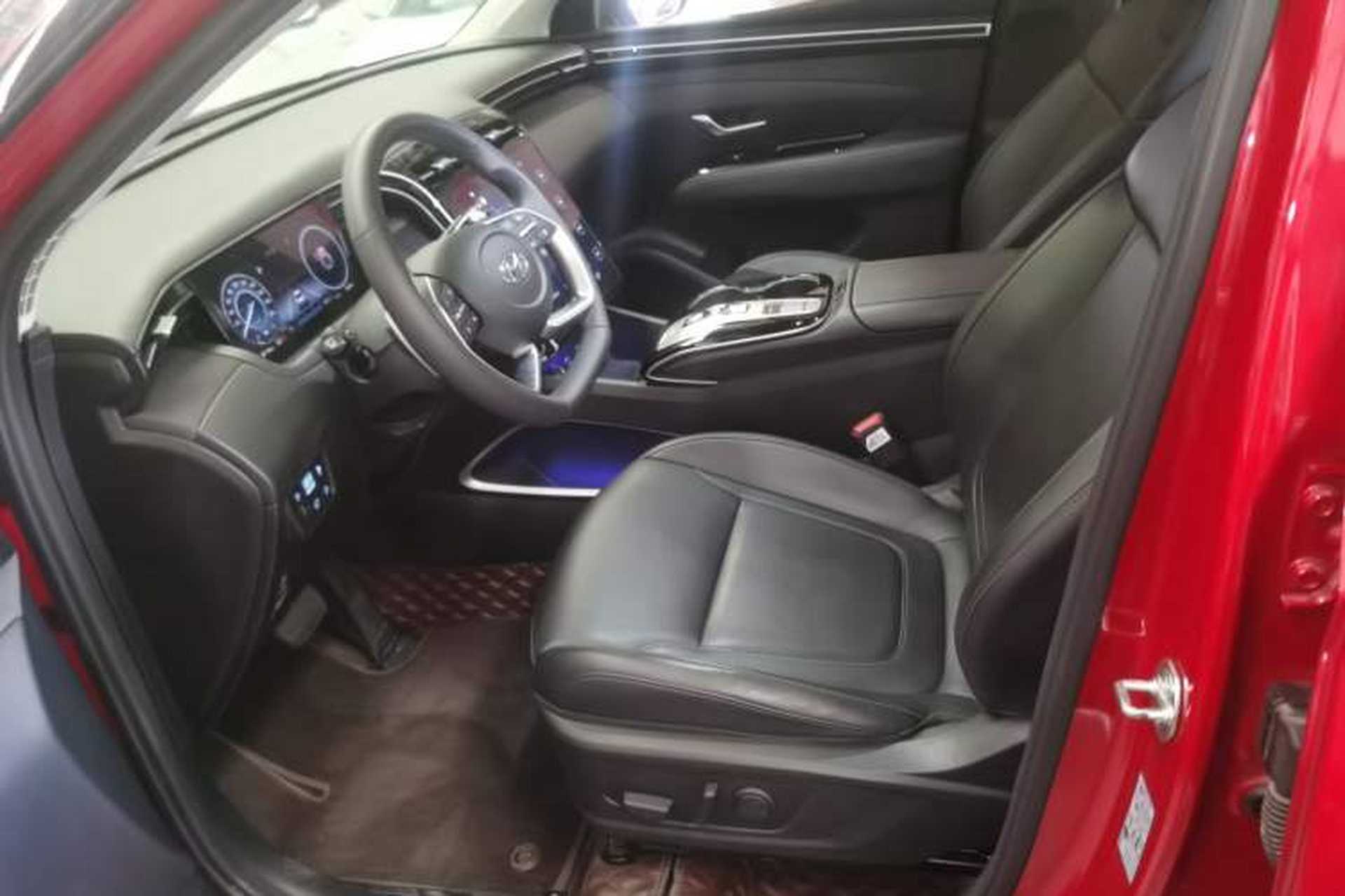 Used Hyundai Tucson 2022 Tucson L 2.0L Hybrid · Flagship Edition Left Front Seat