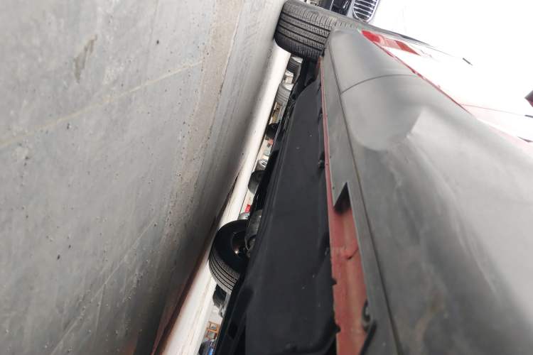 Used Hyundai Tucson 2022 Tucson L 2.0L Hybrid · Flagship Edition Left Side Sill