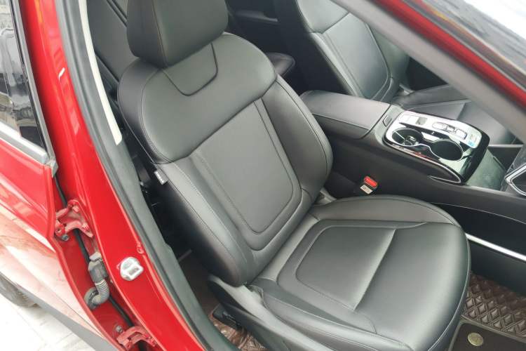 Used Hyundai Tucson 2022 Tucson L 2.0L Hybrid · Flagship Edition Right Front Seat