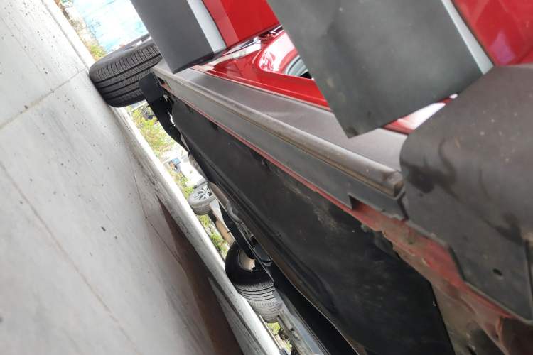 Used Hyundai Tucson 2022 Tucson L 2.0L Hybrid · Flagship Edition Right Side Sill