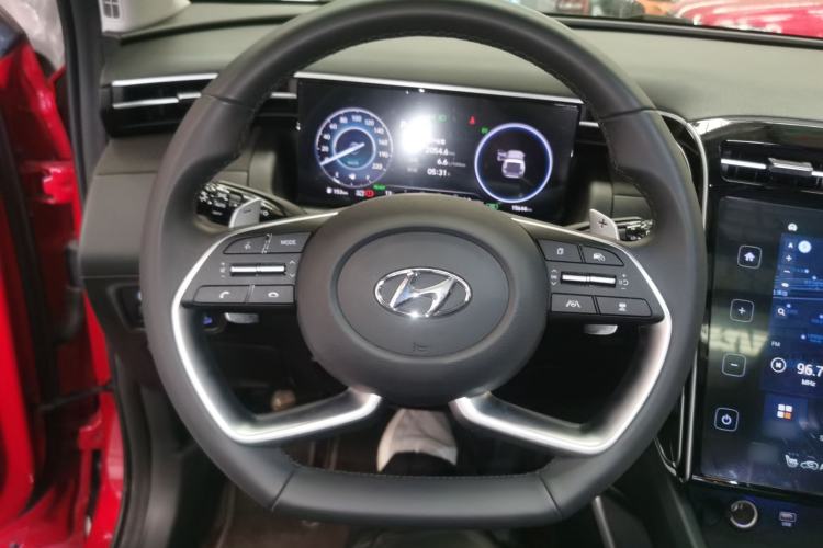 Used Hyundai Tucson 2022 Tucson L 2.0L Hybrid · Flagship Edition Steering Wheel