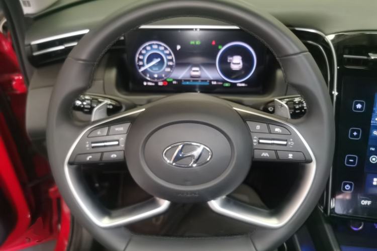 Used Hyundai Tucson 2022 Tucson L 2.0L Hybrid · Flagship Edition Steering Wheel