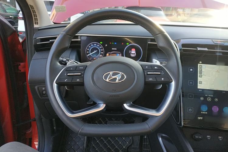 Used Hyundai Tucson 2022 Tucson L 2.0L Hybrid - Prestige Edition Steering Wheel
