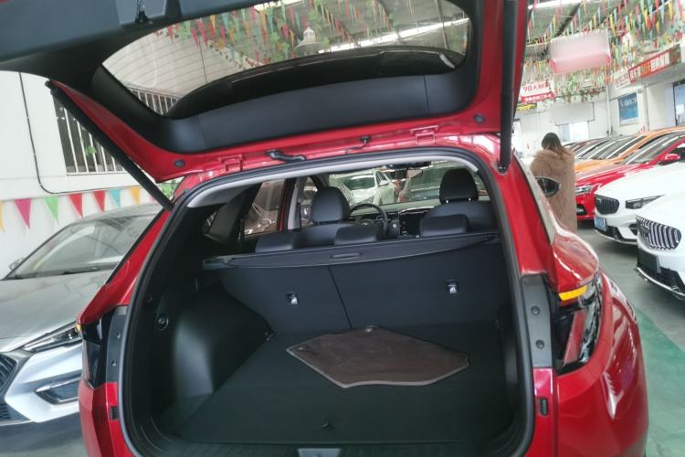 Used Hyundai Tucson 2022 Tucson L 2.0L Hybrid · Flagship Edition Trunk