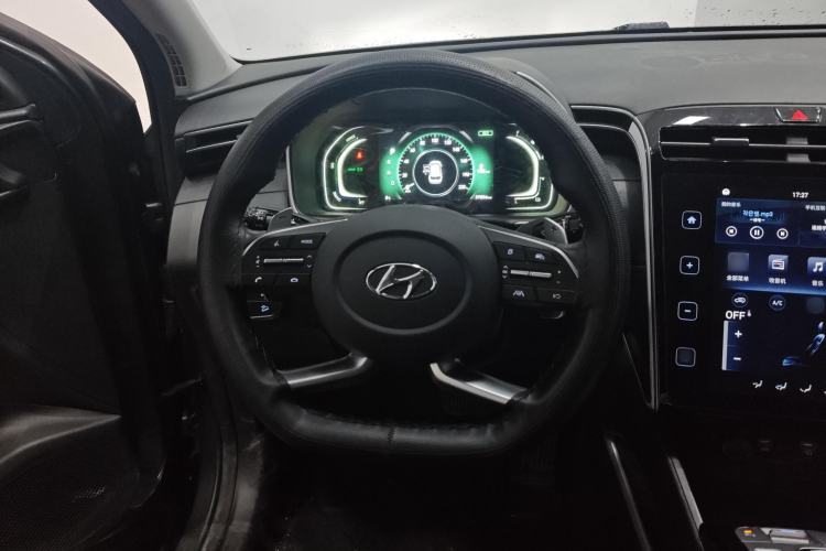 Used Hyundai Tucson 2022 Tucson L 2.0L Hybrid – Smart Enjoyment Version Steering Wheel