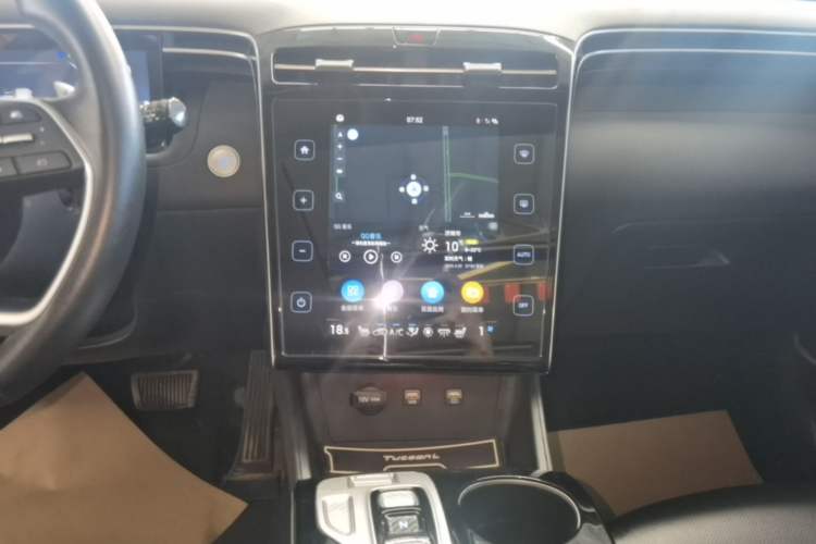 Used Hyundai Tucson 2022 Tucson L 1.5T DCT LUX Prestige Edition N Line Audio And AC Panel