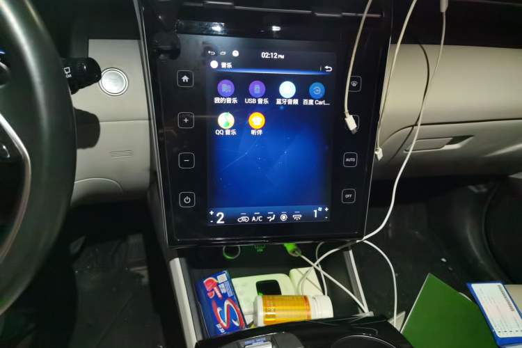 Used Hyundai Tucson 2022 Tucson L 2.0L Hybrid - Prestige Edition Audio And AC Panel