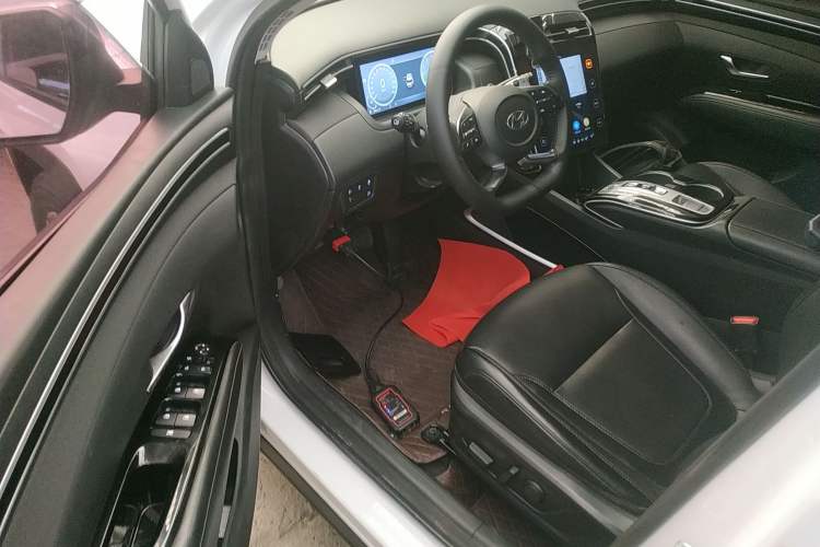 Used Hyundai Tucson 2022 Tucson L 1.5T DCT LUX Prestige Edition N Line Driver Seat
