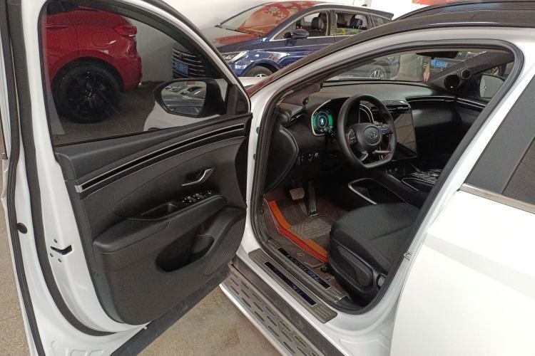 Used Hyundai Tucson 2022 Tucson L 2.0L Hybrid – Smart Enjoyment Version Driver Seat