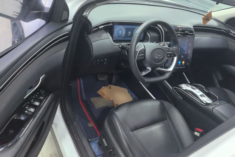 Used Hyundai Tucson 2022 Tucson L 1.5T DCT LUX Prestige Edition N Line Driver Seat