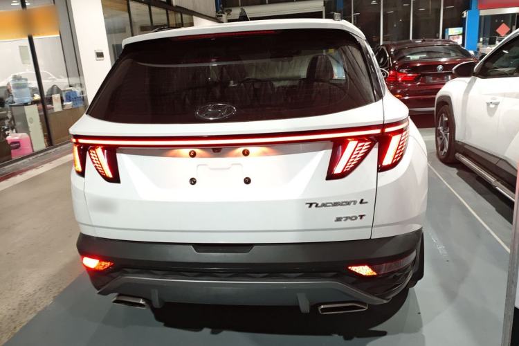 Used Hyundai Tucson 2022 Tucson L 1.5T DCT LUX Prestige Edition N Line Exterior 4