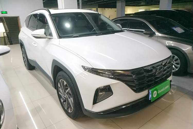Used Hyundai Tucson 2022 Tucson L 2.0L Hybrid - Prestige Edition Front Right 45 Deg