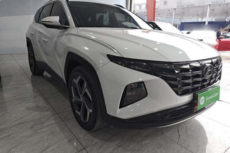 Used Hyundai Tucson 2022 Tucson L 1.5T DCT LUX Prestige Edition N Line Front Right 45 Deg