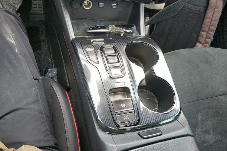 Used Hyundai Tucson 2022 Tucson L 1.5T DCT LUX Prestige Edition N Line Gear Lever