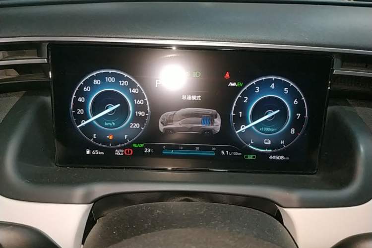 Used Hyundai Tucson 2022 Tucson L 2.0L Hybrid - Prestige Edition Instrument Cluster