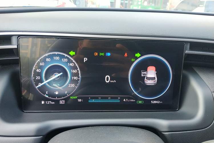 Used Hyundai Tucson 2022 Tucson L 2.0L Hybrid · Flagship Edition Instrument Cluster