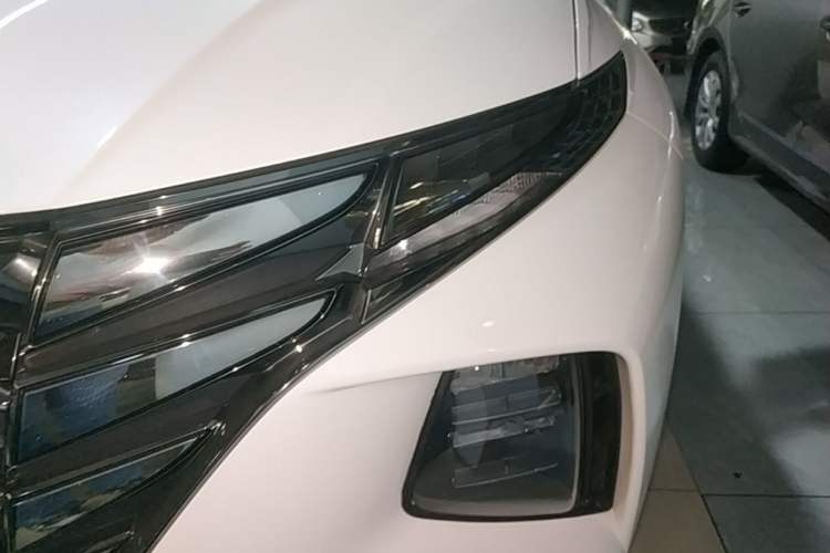 Used Hyundai Tucson 2022 Tucson L 2.0L Hybrid - Prestige Edition Left Front Headlight