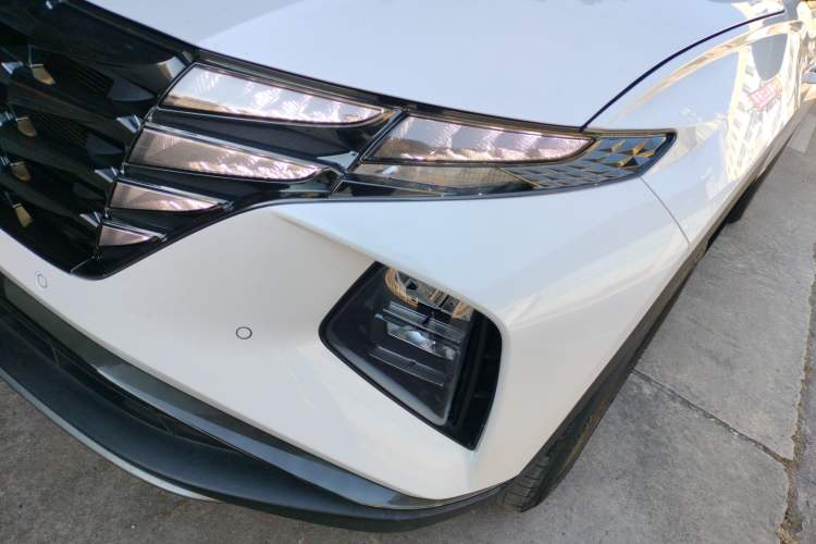 Used Hyundai Tucson 2022 Tucson L 2.0L Hybrid – Smart Enjoyment Version Left Front Headlight