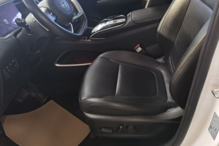 Used Hyundai Tucson 2022 Tucson L 1.5T DCT LUX Prestige Edition N Line Left Front Seat
