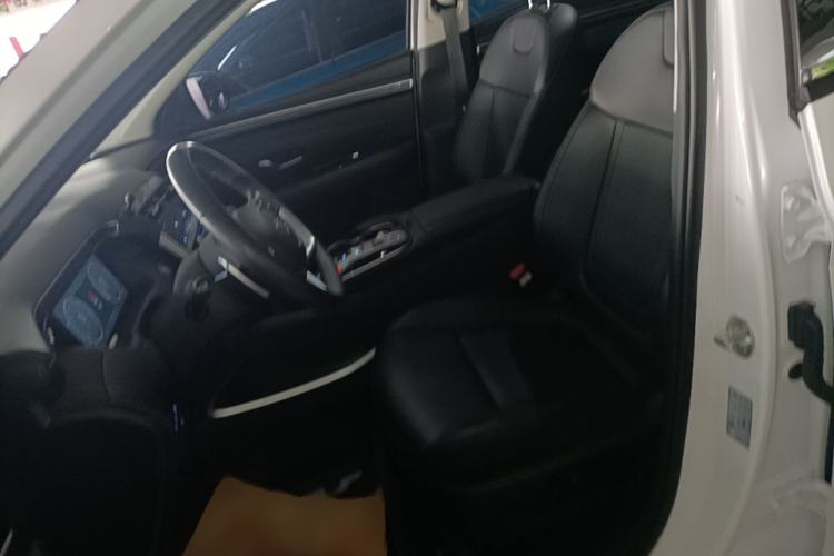 Used Hyundai Tucson 2022 Tucson L 1.5T DCT LUX Prestige Edition N Line Left Front Seat