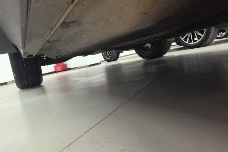 Used Hyundai Tucson 2022 Tucson L 1.5T DCT LUX Prestige Edition N Line Right Side Sill