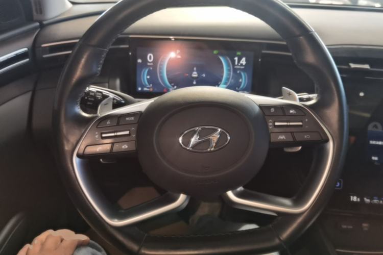 Used Hyundai Tucson 2022 Tucson L 1.5T DCT LUX Prestige Edition N Line Steering Wheel