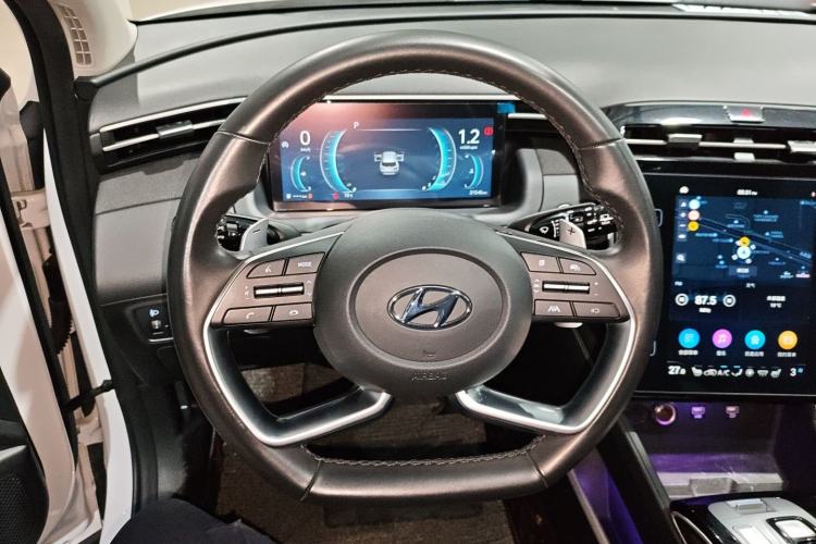 Used Hyundai Tucson 2022 Tucson L 1.5T DCT LUX Prestige Edition N Line Steering Wheel