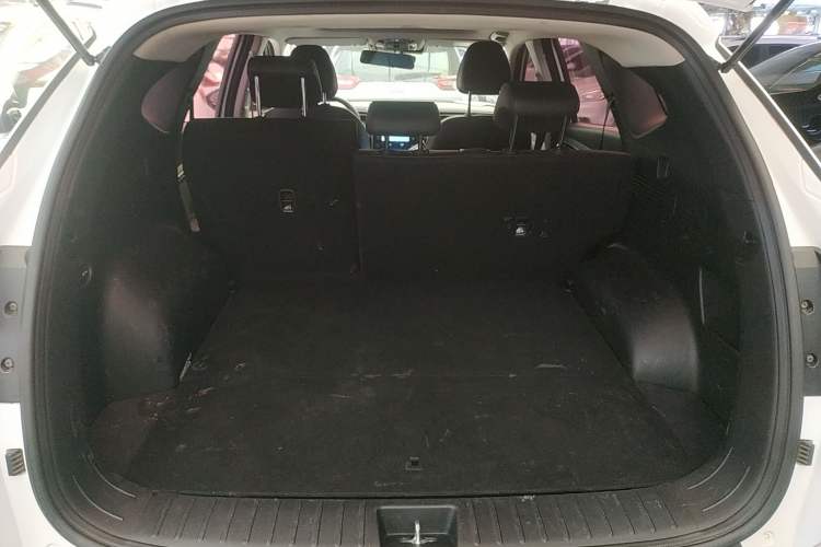 Used Hyundai Tucson 2022 Tucson L 1.5T DCT LUX Prestige Edition N Line Trunk