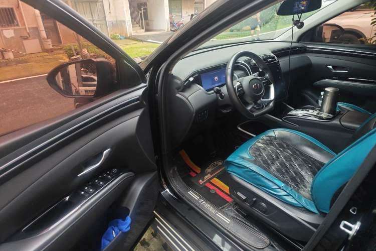 Used Hyundai Tucson 2023 Tucson L 1.5T Automatic Two-Wheel Drive LUX Prestige Edition Driver Seat