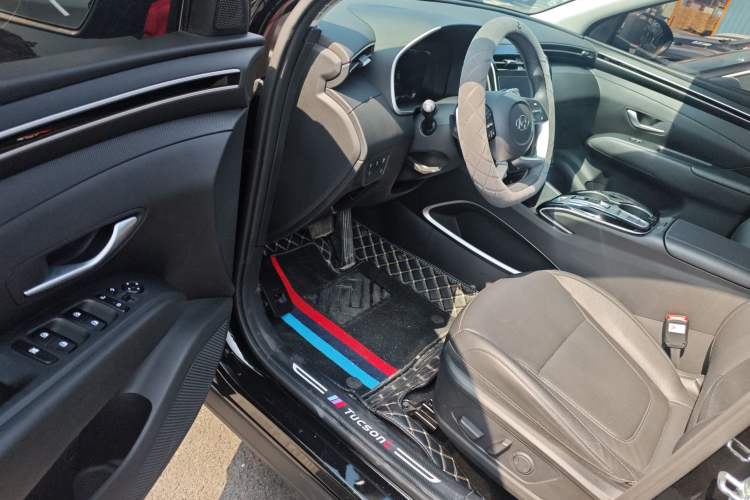 Used Hyundai Tucson 2023 Tucson L 1.5T Automatic Two-Wheel Drive DLX Luxury Edition Driver Seat