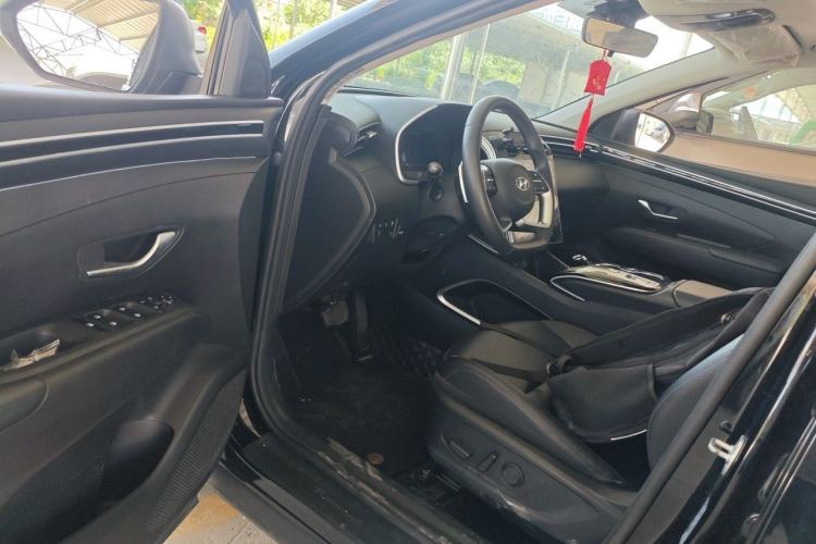 Used Hyundai Tucson 2023 Tucson L 1.5T Automatic Two-Wheel Drive DLX Luxury Edition Driver Seat