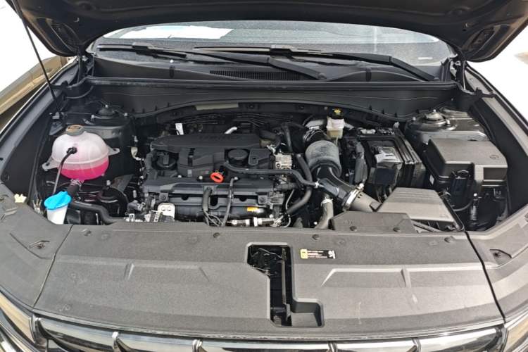 Used Hyundai Tucson 2023 Tucson L 1.5T Automatic Two-Wheel Drive DLX Luxury Edition Engine Bay