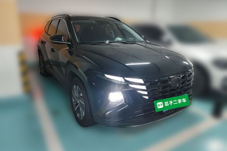 Used Hyundai Tucson 2023 Tucson L 1.5T Automatic Two-Wheel Drive GLX Elite Edition Front Right 45 Deg