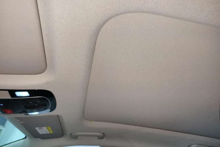 Used Hyundai Tucson 2023 Tucson L 1.5T Automatic Two-Wheel Drive DLX Luxury Edition Headliner
