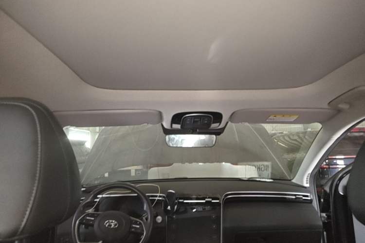 Used Hyundai Tucson 2023 Tucson L 1.5T Automatic Two-Wheel Drive LUX Prestige Edition Headliner